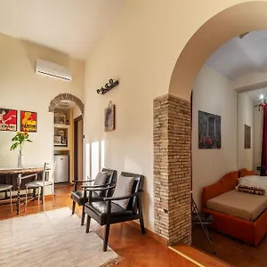  Apartment Piazza Navona Penthouse