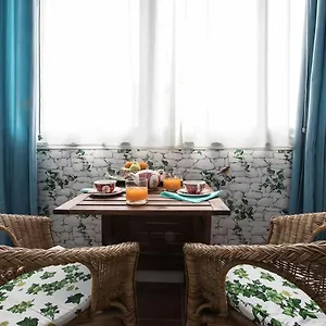 Crispi Deluxe 2 Bedroom Roma