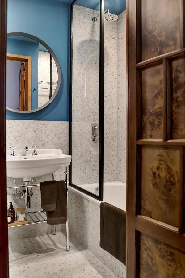 Luxury Trevi House Apartment Rome